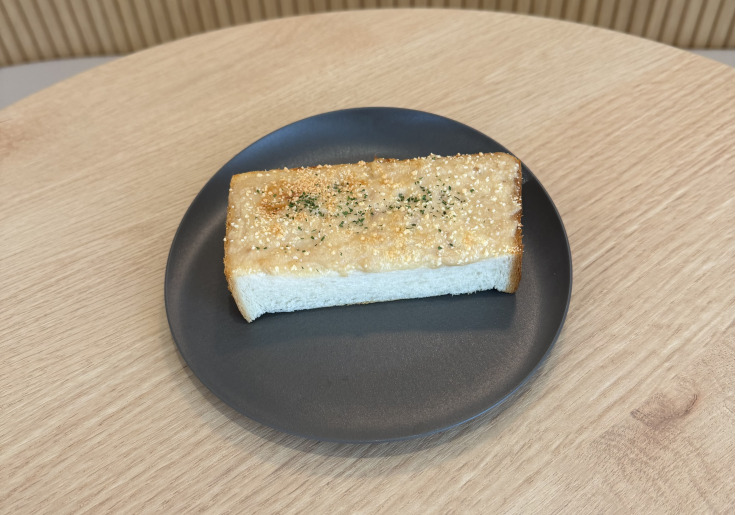 ▼ツナマヨトーストハーフ